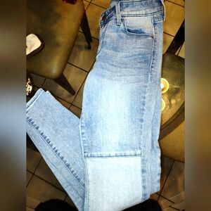 Old Navy mid rise relax fit skinny jeans w/ denim patch work.